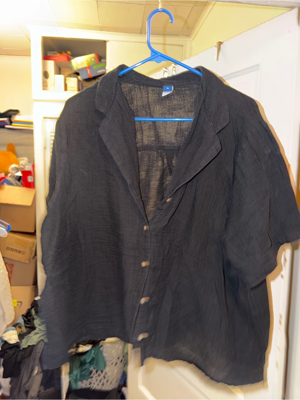 Old Navy Black Crinkle Gauze Linen Button Down Shirt